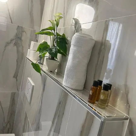 Casa Hanna Apartment Intra